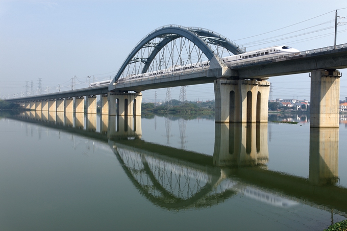 �|���ش��?q��)��? /></a>
                                            </td>
                                        </tr>
                                        <tr>
                                            <td align=